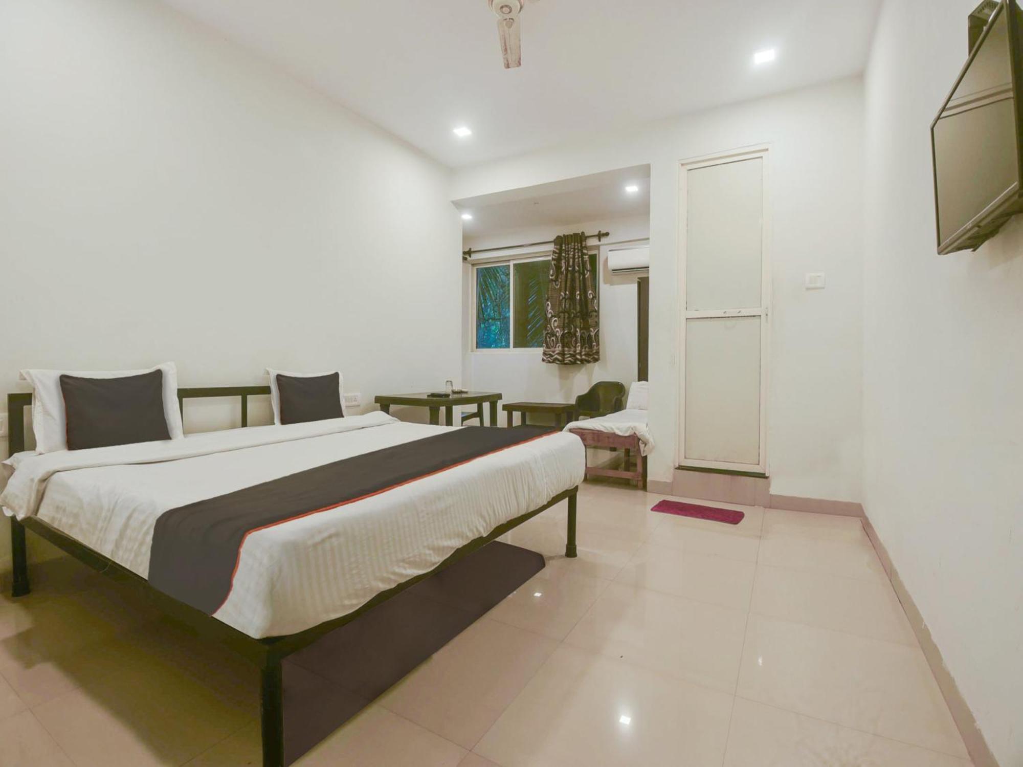 Collection O Morjim Sea Wave Hotel ภายนอก รูปภาพ